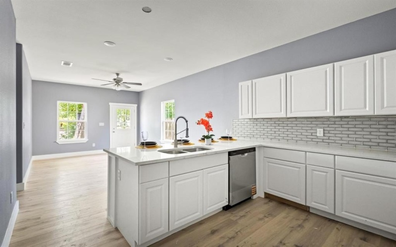 620 S First, Sherman, TX 75090, 2 Habitaciones Habitaciones , ,2 BañosBaños,Residential,En Venta,620 S First,20986489