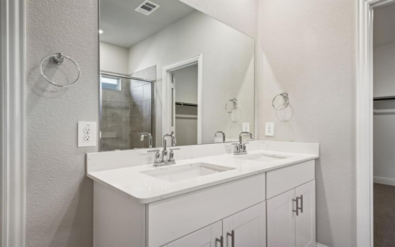 3408 Pat Mayse Drive, Farmersville, TX 75442, 4 Habitaciones Habitaciones , ,2 BañosBaños,Residential,En Venta,3408 Pat Mayse Drive,20986491