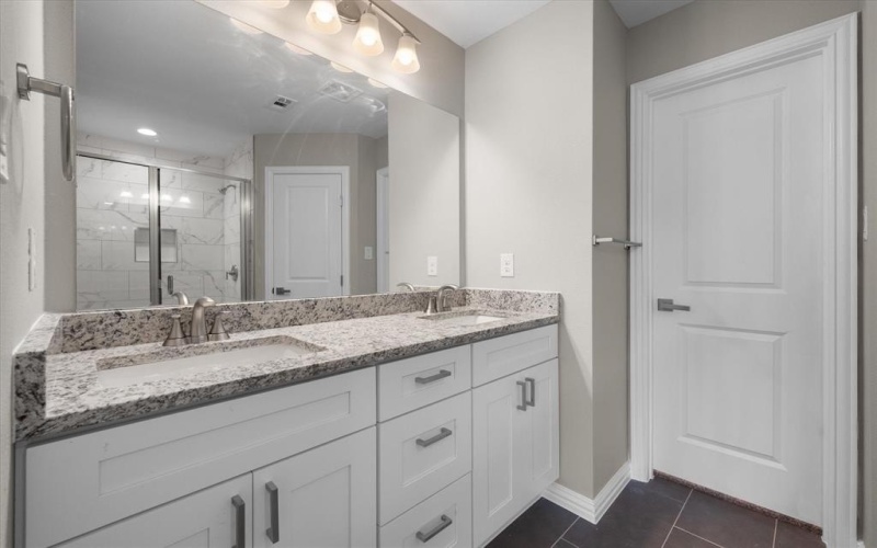 708 E 16TH Avenue, Corsicana, TX 75110, 3 Habitaciones Habitaciones , ,2 BañosBaños,Residential,En Venta,708 E 16TH Avenue,20986627