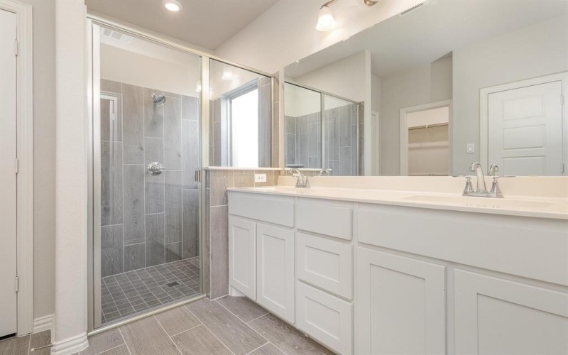 2617 DONELLA Drive, Denton, TX 76207, 5 Bedrooms Bedrooms, ,3 BathroomsBathrooms,Residential,For Sale,2617 DONELLA Drive,20986644