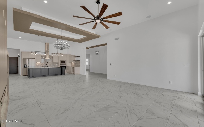 15010 Hinojos Ave, El Paso, TX 79938, 4 Habitaciones Habitaciones , ,5 BañosBaños,Residential,En Venta,15010 Hinojos Ave,925673