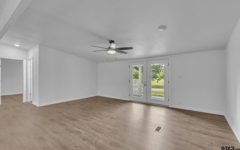 441 N Hill, Tyler, TX 75706, 3 Habitaciones Habitaciones , ,2 BañosBaños,Residential,En Venta,441 N Hill,25010029