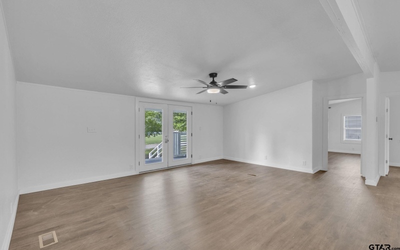 441 N Hill, Tyler, TX 75706, 3 Habitaciones Habitaciones , ,2 BañosBaños,Residential,En Venta,441 N Hill,25010029