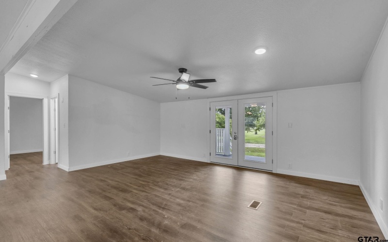 441 N Hill, Tyler, TX 75706, 3 Habitaciones Habitaciones , ,2 BañosBaños,Residential,En Venta,441 N Hill,25010029