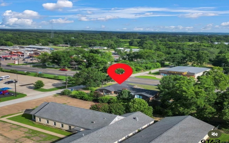 441 N Hill, Tyler, TX 75706, 3 Habitaciones Habitaciones , ,2 BañosBaños,Residential,En Venta,441 N Hill,25010029