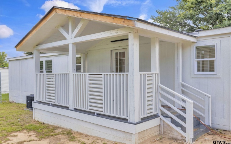 441 N Hill, Tyler, TX 75706, 3 Habitaciones Habitaciones , ,2 BañosBaños,Residential,En Venta,441 N Hill,25010029