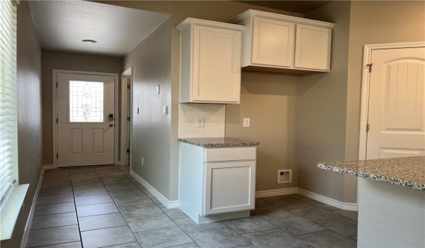 7637 Bullrider, Corpus Christi, TX 78414, 3 Bedrooms Bedrooms, ,2 BathroomsBathrooms,Residential Lease,For Rent,7637 Bullrider,458804