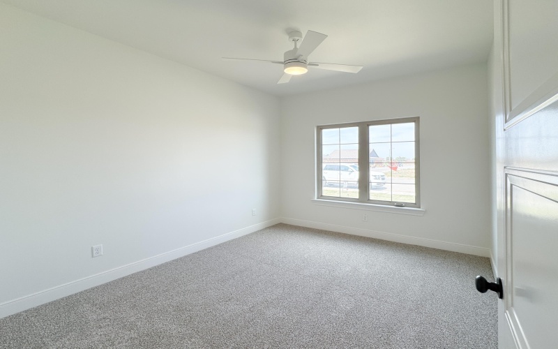 5515 119th Street, Lubbock, TX 79424, 4 Bedrooms Bedrooms, ,2 BathroomsBathrooms,Residential,For Sale,5515 119th Street,202557253