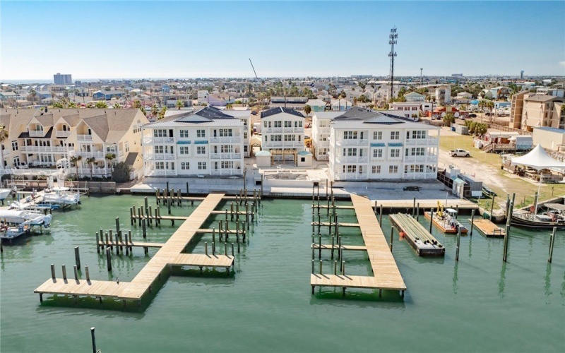 136 W Cotter Avenue unit: 12 #12, Port Aransas, TX 78373, 2 Bedrooms Bedrooms, ,2 BathroomsBathrooms,Residential,For Sale,136 W Cotter Avenue unit: 12,455195