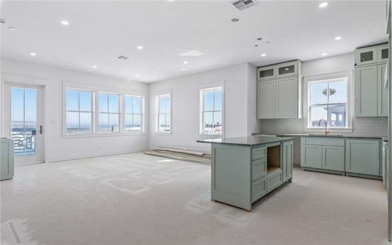 136 W Cotter Avenue unit: 12 #12, Port Aransas, TX 78373, 2 Bedrooms Bedrooms, ,2 BathroomsBathrooms,Residential,For Sale,136 W Cotter Avenue unit: 12,455195