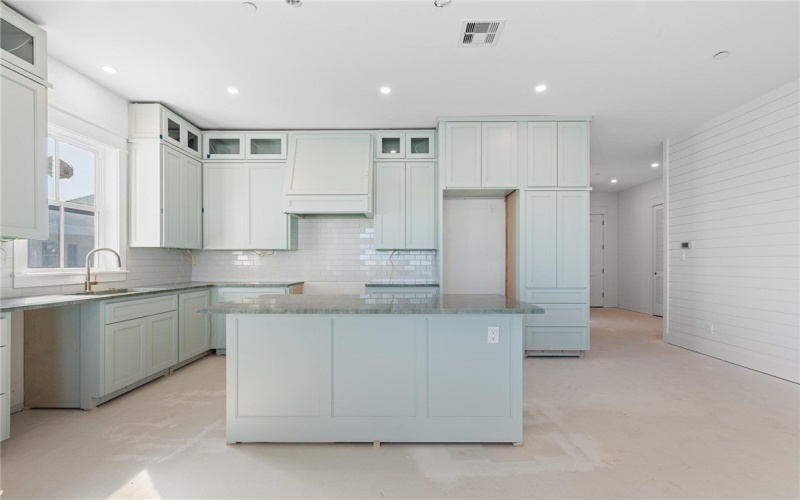 136 W Cotter Avenue unit: 12 #12, Port Aransas, TX 78373, 2 Bedrooms Bedrooms, ,2 BathroomsBathrooms,Residential,For Sale,136 W Cotter Avenue unit: 12,455195