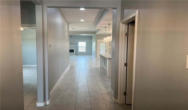 6818 Crosswind Drive, Corpus Christi, TX 78414, 4 Bedrooms Bedrooms, ,2 BathroomsBathrooms,Residential Lease,For Rent,6818 Crosswind Drive,458843