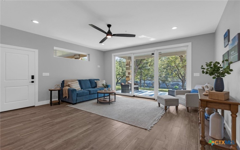 540 River Run #313, New Braunfels, TX 78132, 3 Habitaciones Habitaciones , ,2 BañosBaños,Residential,En Venta,540 River Run,585430