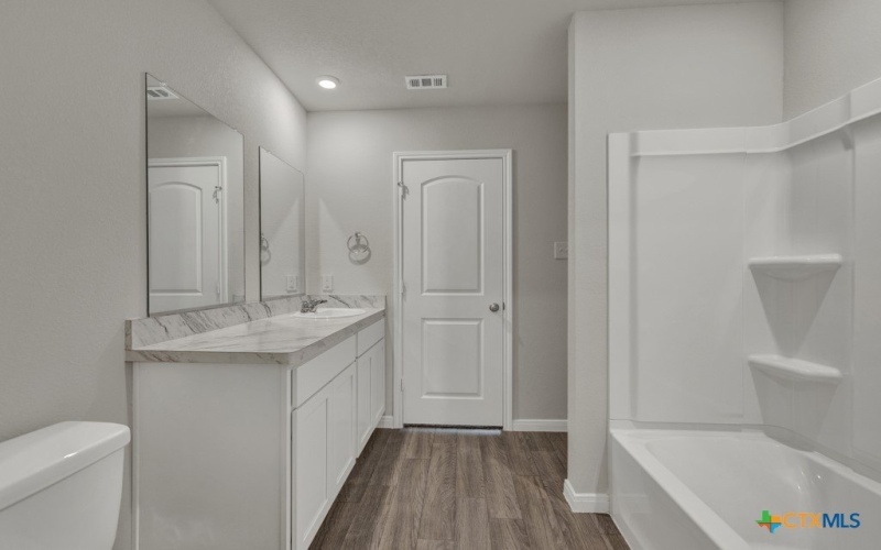 705 Black Mountain, Seguin, TX 78155, 5 Bedrooms Bedrooms, ,3 BathroomsBathrooms,Residential,For Sale,705 Black Mountain,585456