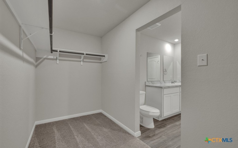 705 Black Mountain, Seguin, TX 78155, 5 Bedrooms Bedrooms, ,3 BathroomsBathrooms,Residential,For Sale,705 Black Mountain,585456