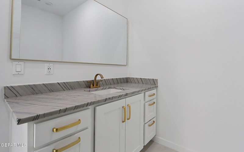 15031 Arkmonk Avenue, El Paso, TX 79928, 4 Habitaciones Habitaciones , ,1 BañoBaños,Residential,En Venta,15031 Arkmonk Avenue,925717