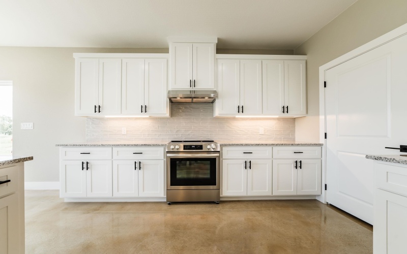 215 Oak Grove Parkway, Kingsland, TX 78639, 3 Habitaciones Habitaciones , ,2 BañosBaños,Residential,En Venta,215 Oak Grove Parkway,174117