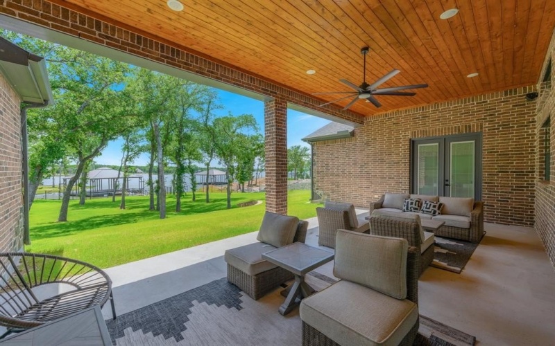 7061 The Resort Drive, Fort Worth, TX 76179, 5 Habitaciones Habitaciones , ,5 BañosBaños,Residential,En Venta,7061 The Resort Drive,20988478