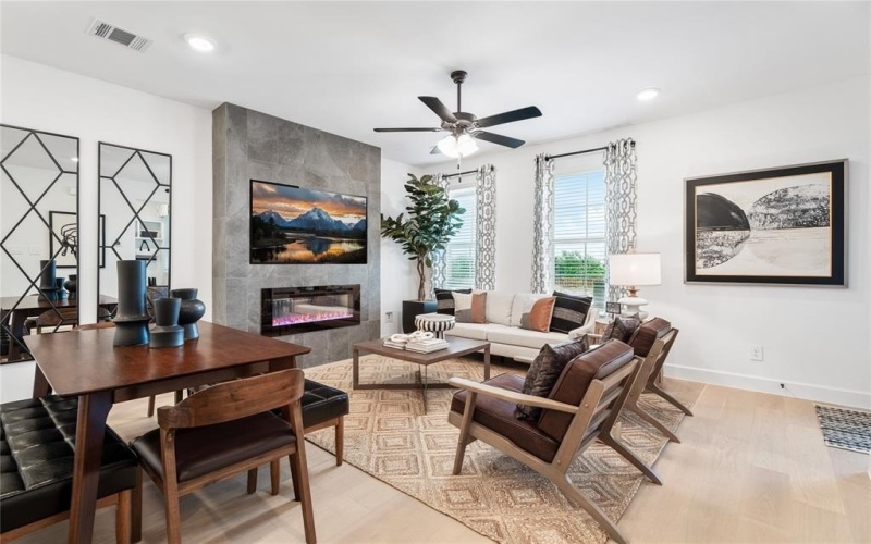 384 Greenhouse Drive, Plano, TX 75074, 3 Bedrooms Bedrooms, ,3 BathroomsBathrooms,Residential,For Sale,384 Greenhouse Drive,20988516
