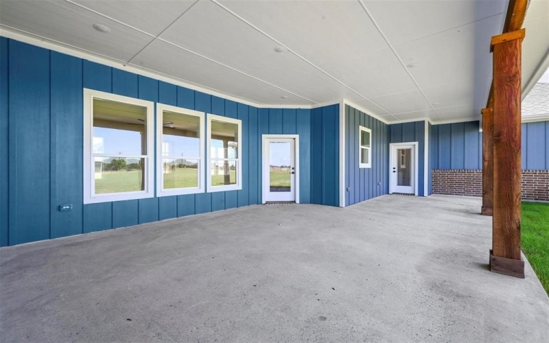 1560 Dixie Estates Way, Whitesboro, TX 76273, 3 Bedrooms Bedrooms, ,2 BathroomsBathrooms,Residential,For Sale,1560 Dixie Estates Way,20988545