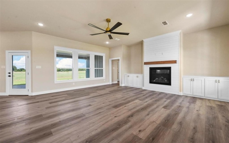 1560 Dixie Estates Way, Whitesboro, TX 76273, 3 Bedrooms Bedrooms, ,2 BathroomsBathrooms,Residential,For Sale,1560 Dixie Estates Way,20988545