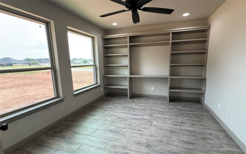 3701 Tremont Lane, Granbury, TX 76049, 4 Bedrooms Bedrooms, ,3 BathroomsBathrooms,Residential,For Sale,3701 Tremont Lane,20988569