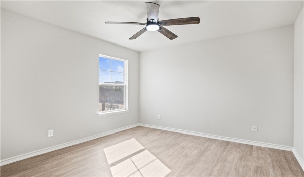 15217 Windward Drive #404, Corpus Christi, TX 78418, 4 Bedrooms Bedrooms, ,3 BathroomsBathrooms,Residential,For Sale,15217 Windward Drive,455429