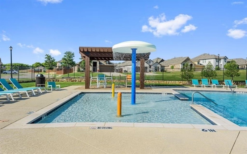 1125 Cascades Drive, Justin, TX 76247, 4 Habitaciones Habitaciones , ,3 BañosBaños,Residential,En Venta,1125 Cascades Drive,20988697