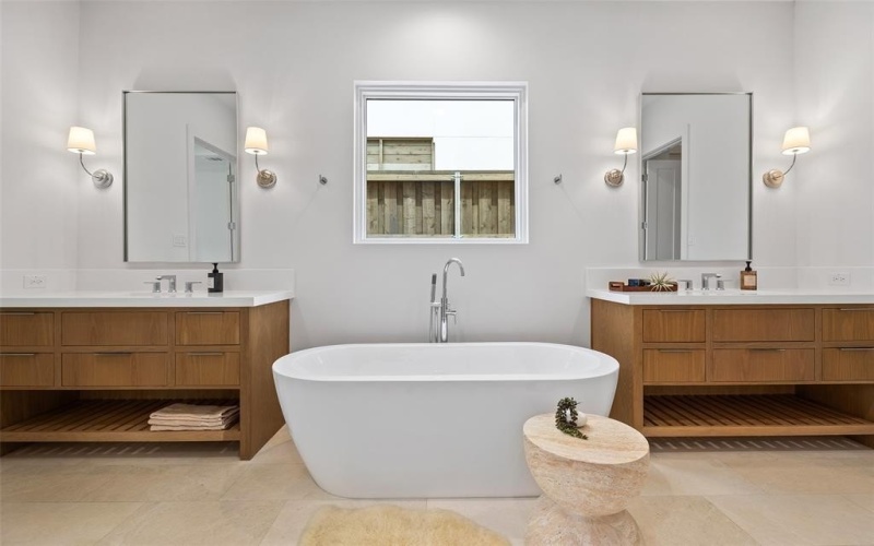 7523 Robin Road, Dallas, TX 75209, 4 Bedrooms Bedrooms, ,5 BathroomsBathrooms,Residential,For Sale,7523 Robin Road,20985863