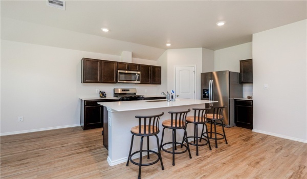 7730 Spiderman Drive, Corpus Christi, TX 78414, 3 Habitaciones Habitaciones , ,2 BañosBaños,Residential,En Venta,7730 Spiderman Drive,455616