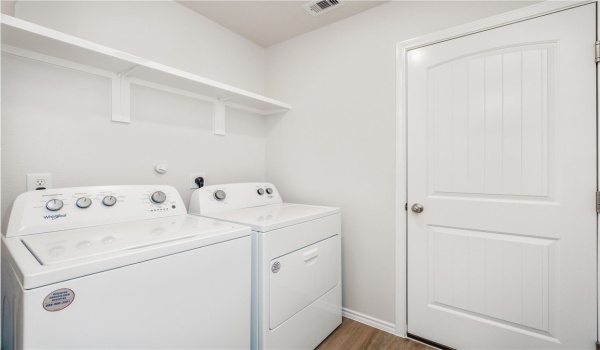 7730 Spiderman Drive, Corpus Christi, TX 78414, 3 Habitaciones Habitaciones , ,2 BañosBaños,Residential,En Venta,7730 Spiderman Drive,455616