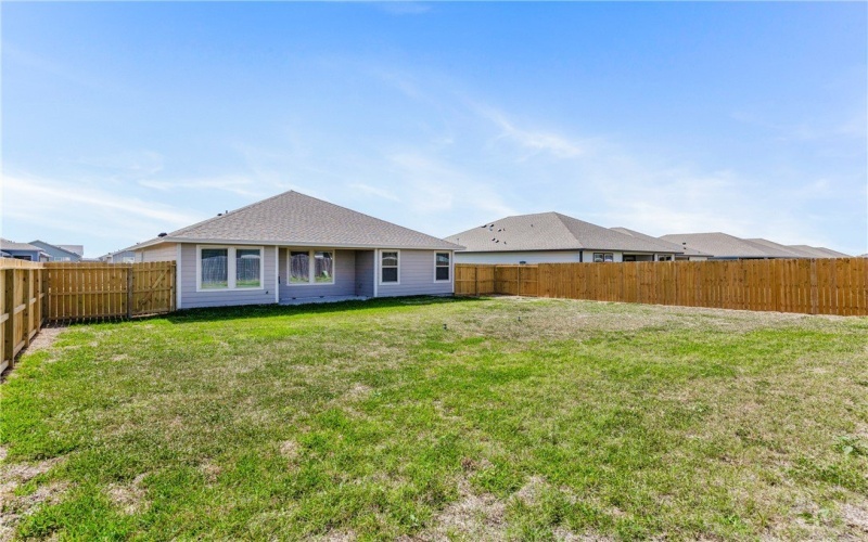 7730 Spiderman Drive, Corpus Christi, TX 78414, 3 Habitaciones Habitaciones , ,2 BañosBaños,Residential,En Venta,7730 Spiderman Drive,455616