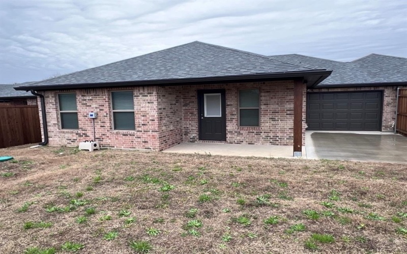 635 Friendship Road, Sherman, TX 75092, 3 Bedrooms Bedrooms, ,2 BathroomsBathrooms,Residential Lease,For Rent,635 Friendship Road,20988199