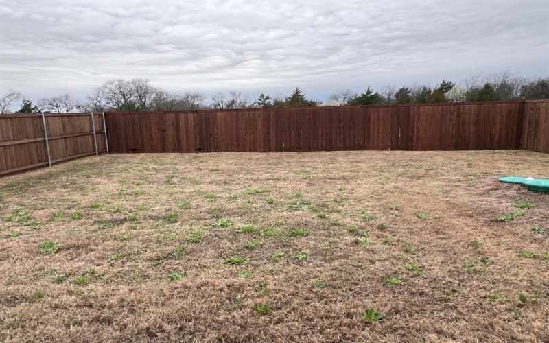 635 Friendship Road, Sherman, TX 75092, 3 Bedrooms Bedrooms, ,2 BathroomsBathrooms,Residential Lease,For Rent,635 Friendship Road,20988199