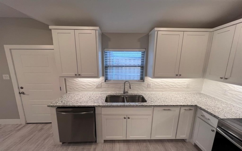 635 Friendship Road, Sherman, TX 75092, 3 Bedrooms Bedrooms, ,2 BathroomsBathrooms,Residential Lease,For Rent,635 Friendship Road,20988199