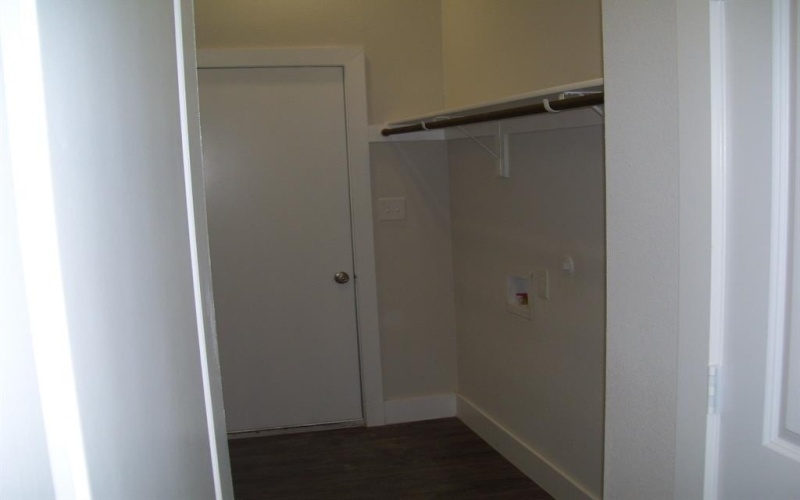 904 W Florence Street, Denison, TX 75020, 3 Habitaciones Habitaciones , ,2 BañosBaños,Residential,En Venta,904 W Florence Street,20988282