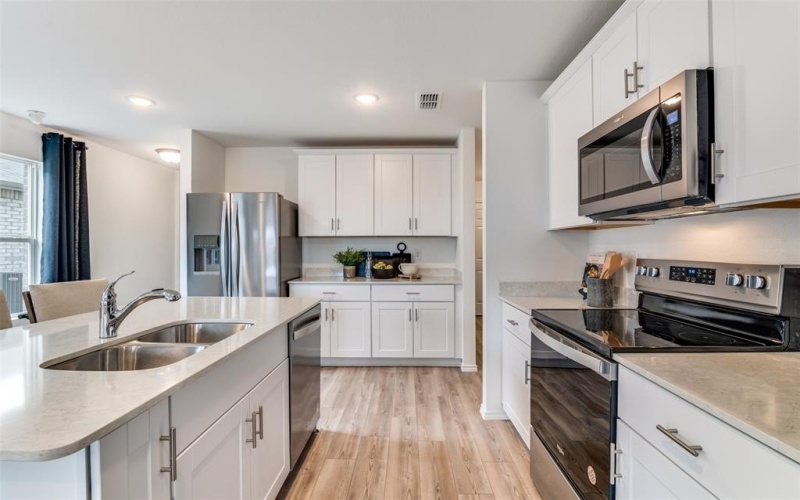 2403 Roundstone Way, Lowry Crossing, TX 75407, 4 Habitaciones Habitaciones , ,2 BañosBaños,Residential,En Venta,2403 Roundstone Way,20988340