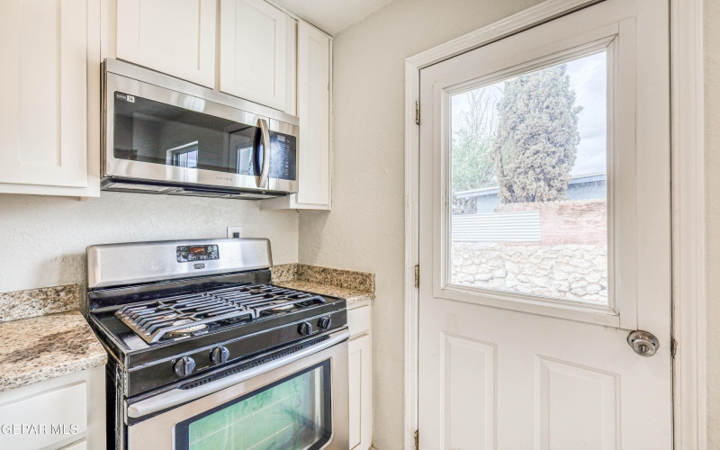 5232 SUN VALLEY Drive, El Paso, TX 79924, 3 Bedrooms Bedrooms, ,1 BathroomBathrooms,Residential,For Sale,5232 SUN VALLEY Drive,925745