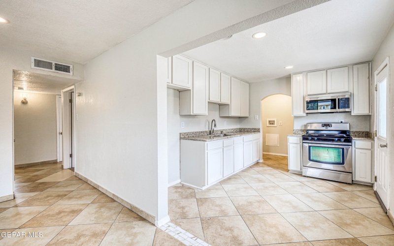 5232 SUN VALLEY Drive, El Paso, TX 79924, 3 Bedrooms Bedrooms, ,1 BathroomBathrooms,Residential,For Sale,5232 SUN VALLEY Drive,925745