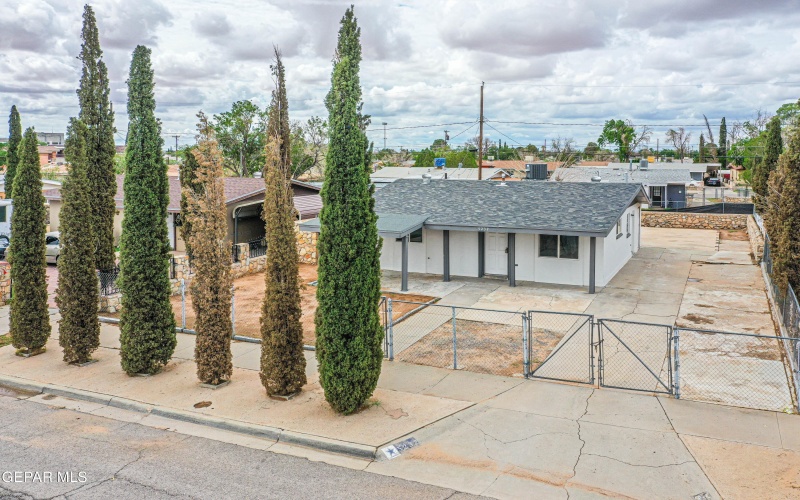 5232 SUN VALLEY Drive, El Paso, TX 79924, 3 Bedrooms Bedrooms, ,1 BathroomBathrooms,Residential,For Sale,5232 SUN VALLEY Drive,925745
