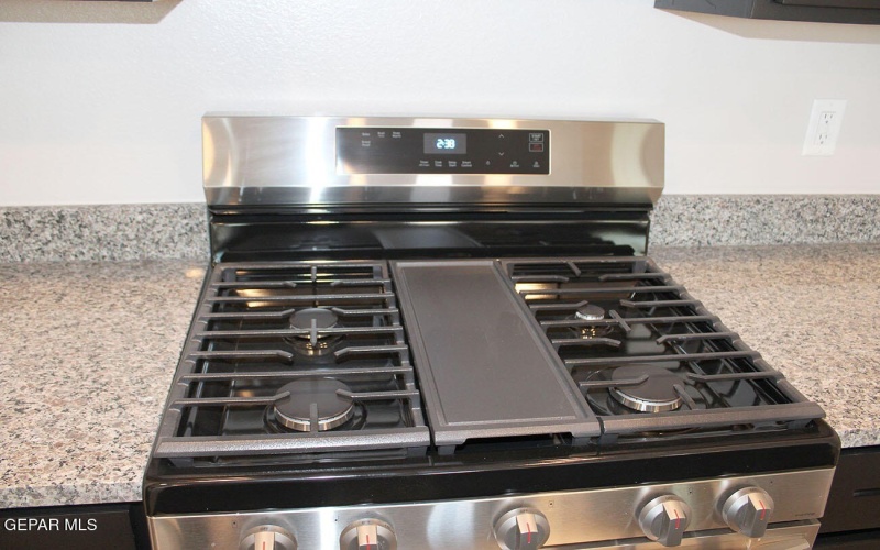 4785 CPT Isaac Camacho unit: A #A, El Paso, TX 79938, 3 Bedrooms Bedrooms, ,2 BathroomsBathrooms,Residential Multi Family,For Sale,4785 CPT Isaac Camacho unit: A,925772