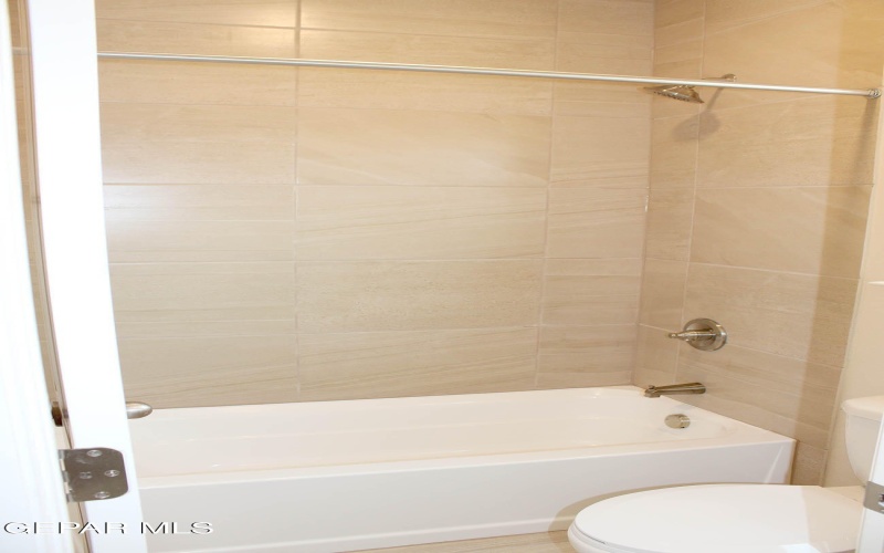 4784 CPT Isaac Camacho unit: B #B, El Paso, TX 79938, 3 Bedrooms Bedrooms, ,2 BathroomsBathrooms,Residential Multi Family,For Sale,4784 CPT Isaac Camacho unit: B,925781