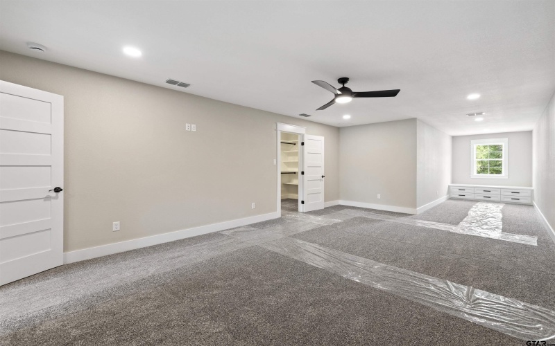 800 N Stone Chimney Rd, Bullard, TX 75757, 5 Bedrooms Bedrooms, ,5 BathroomsBathrooms,Residential,For Sale,800 N Stone Chimney Rd,25010112