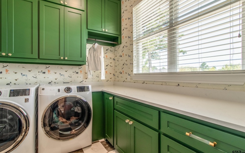 12240 Jazmin Cir, Flint, TX 75762, 4 Bedrooms Bedrooms, ,5 BathroomsBathrooms,Residential,For Sale,12240 Jazmin Cir,25010155