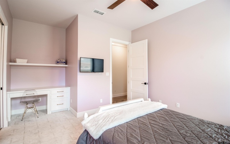 12240 Jazmin Cir, Flint, TX 75762, 4 Bedrooms Bedrooms, ,5 BathroomsBathrooms,Residential,For Sale,12240 Jazmin Cir,25010155