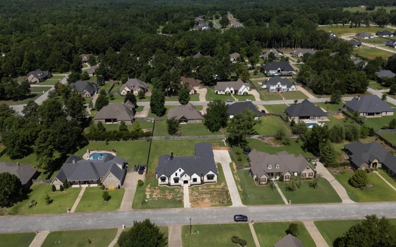 12240 Jazmin Cir, Flint, TX 75762, 4 Bedrooms Bedrooms, ,5 BathroomsBathrooms,Residential,For Sale,12240 Jazmin Cir,25010155