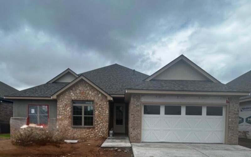 5524 120th Street, Lubbock, TX 79424, 3 Bedrooms Bedrooms, ,2 BathroomsBathrooms,Residential,For Sale,5524 120th Street,202557314