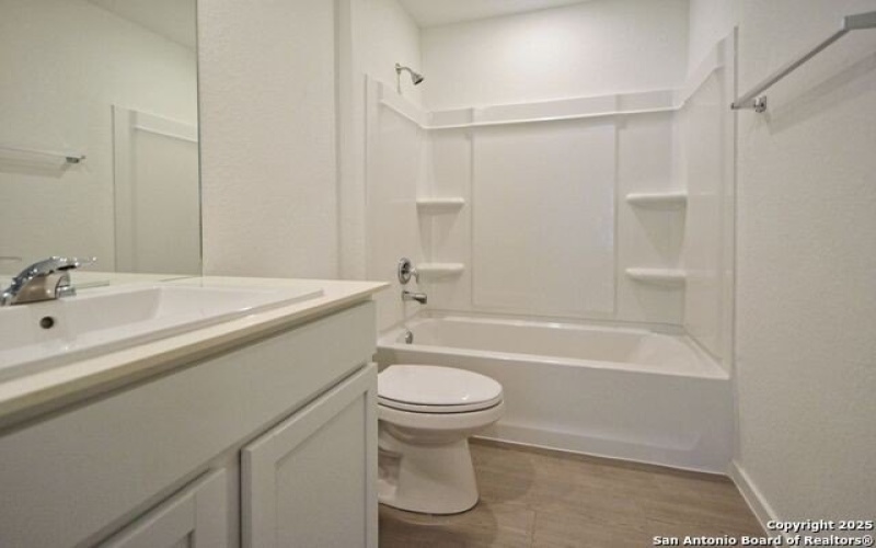 3748 Axis Hill, New Braunfels, TX 78132, 3 Bedrooms Bedrooms, ,2 BathroomsBathrooms,Residential Lease,For Rent,3748 Axis Hill,1881128