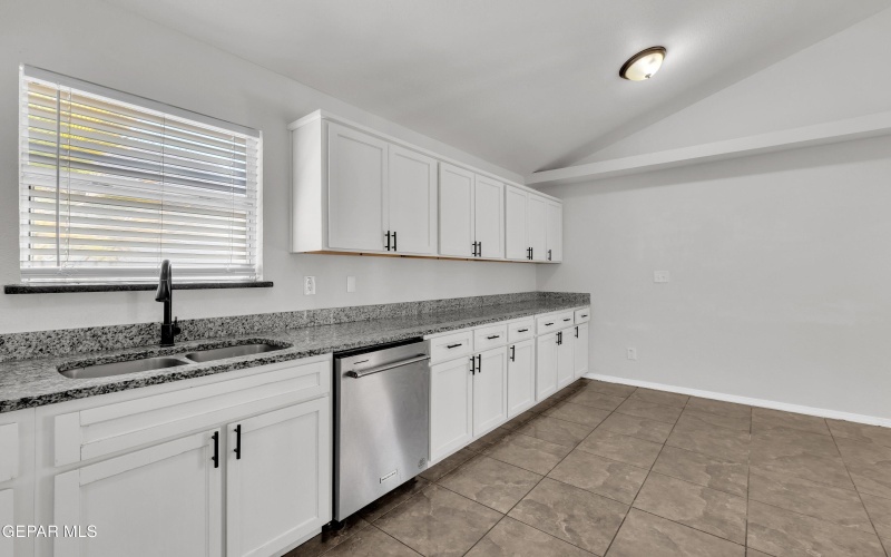 10400 Valle Koki Drive, Socorro, TX 79927, 4 Bedrooms Bedrooms, ,2 BathroomsBathrooms,Residential,For Sale,10400 Valle Koki Drive,925808