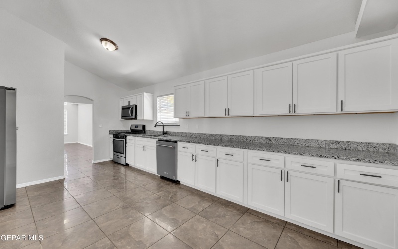 10400 Valle Koki Drive, Socorro, TX 79927, 4 Bedrooms Bedrooms, ,2 BathroomsBathrooms,Residential,For Sale,10400 Valle Koki Drive,925808